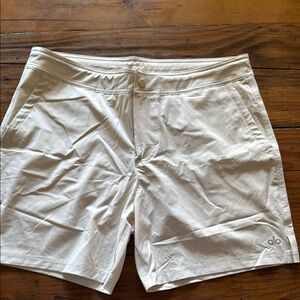 Brand new. Alo White/Beige Athletic Shorts